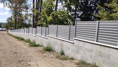 mur et palissade.jpg mur et palissade.jpg